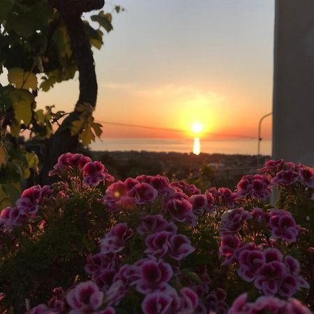 B&B Il Tramonto Capo dʼOrlando Exteriör bild